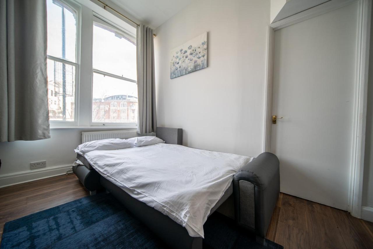 Spacious 2 Bedroom Apartment In Downtown London Exterior foto